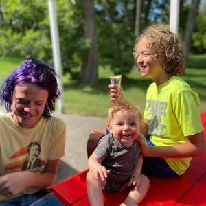 Meet your Posher, Terra